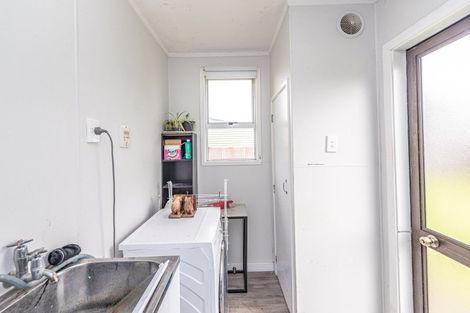 Photo of property in 34a Titoki Street, Castlecliff, Whanganui, 4501