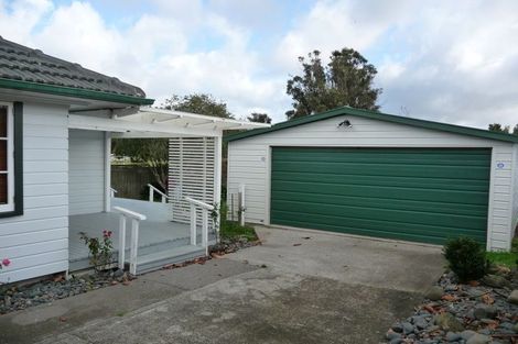 Photo of property in 117a Bruce Road, Glenfield, Auckland, 0629