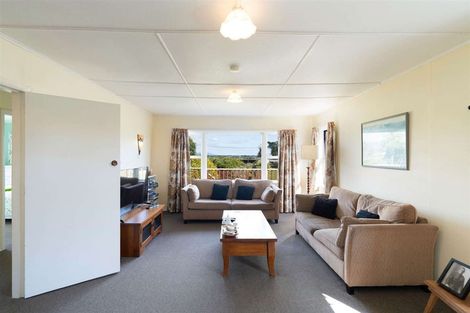 Photo of property in 286 Kawiu Road, Levin, 5510