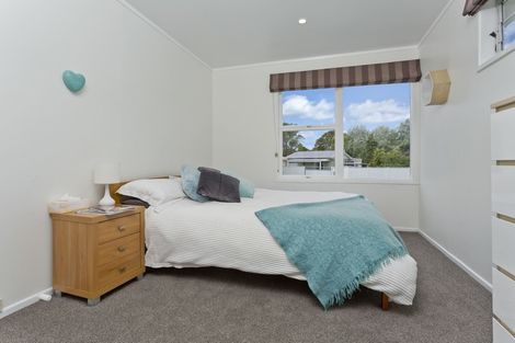Photo of property in 34 Sylvia Road, Hillcrest, Auckland, 0627
