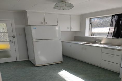 Photo of property in 172b Dowse Drive, Maungaraki, Lower Hutt, 5010