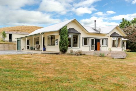 Photo of property in 1828 Tarata Road, Tarata, Inglewood, 4387