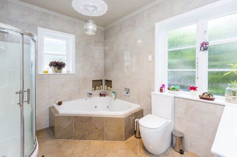 Photo of property in 5 Hayward Terrace, Waiwhetu, Lower Hutt, 5010