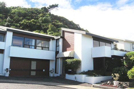 Photo of property in 68 Rama Crescent, Khandallah, Wellington, 6035