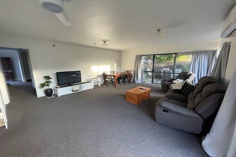 Photo of property in 2b Blake Boulevard, Papamoa Beach, Papamoa, 3118