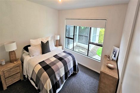 Photo of property in 72 Sarabande Avenue, Redwood, Christchurch, 8051