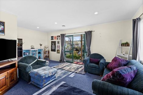 Photo of property in 5 Laws Place, Pirimai, Napier, 4112