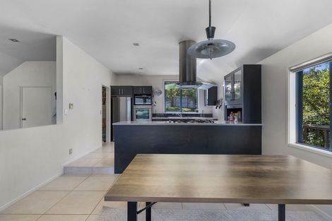 Photo of property in 5 Williams Street, Sunshine Bay, Queenstown, 9300