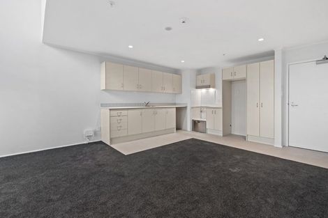 Photo of property in 17f/30 Westward Ho, Glen Eden, Auckland, 0602