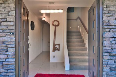 Photo of property in 15 Normand Place, Richmond Heights, Taupo, 3330