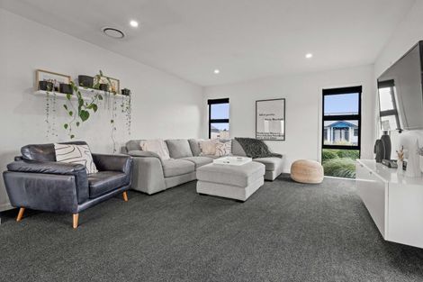 Photo of property in 58 Gimson Street, Solway, Masterton, 5810