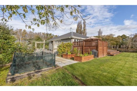 Photo of property in 101 Kainga Road, Kainga, Christchurch, 8083