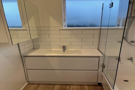 Photo of property in 2a Lansdown Place, Papakura, 2110