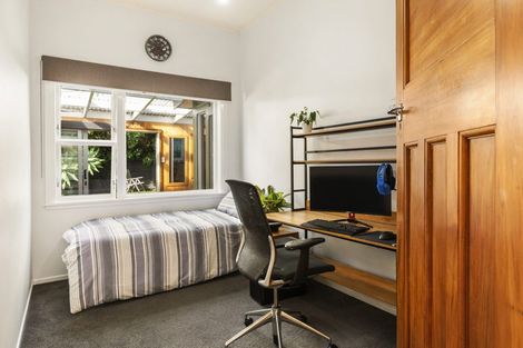 Photo of property in 167 Coutts Street, Rongotai, Wellington, 6022