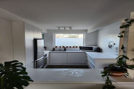 Photo of property in 12/12 Shrewsbury Street, Merivale, Christchurch, 8014