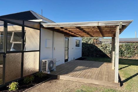 Photo of property in 2/73 Harewood Road, Papanui, Christchurch, 8053