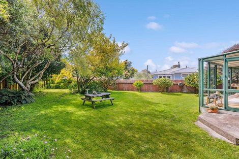 Photo of property in 37 Te Kupe Road, Paraparaumu Beach, Paraparaumu, 5032