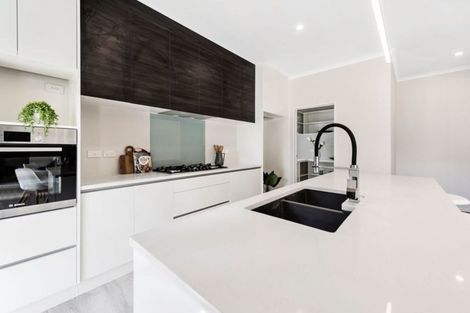 Photo of property in 13 Northbrook Glen, Flagstaff, Hamilton, 3210