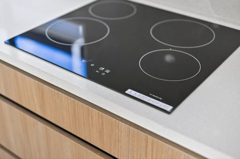 Photo of property in 12 Kaapehu Street, Karaka, 2578