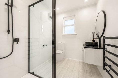 Photo of property in 4 Barsi Grove, Avalon, Lower Hutt, 5011