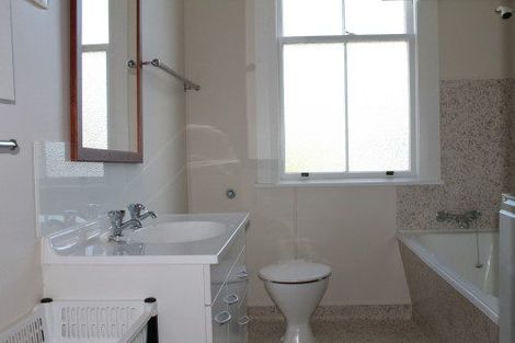 Photo of property in 173 Ohiro Road, Brooklyn, Wellington, 6021