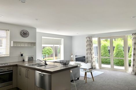 Photo of property in 4/70 Saint Martins Road, Saint Martins, Christchurch, 8022