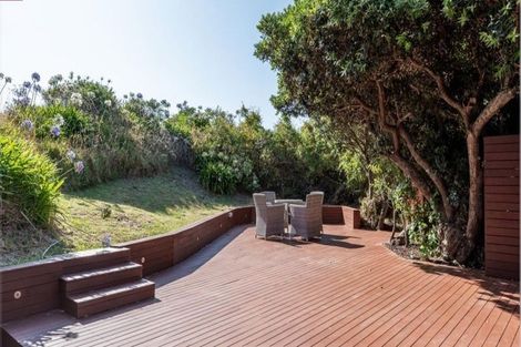 Photo of property in 23 Groves Road, Raumati Beach, Paraparaumu, 5032