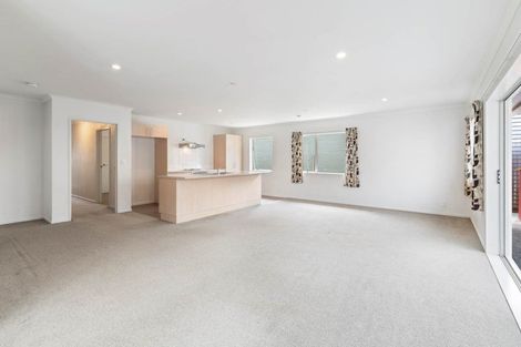 Photo of property in 11 Poaka Avenue, Takanini, 2112