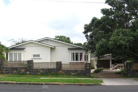 Photo of property in 24 Linwood Avenue, Mount Albert, Auckland, 1025