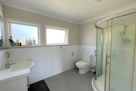 Photo of property in 15a Clendon Place, Manurewa, Auckland, 2102