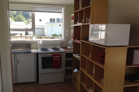 Photo of property in 73 Sixth Avenue, Urenui, 4377