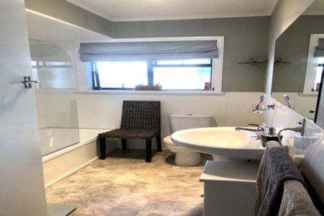 Photo of property in 18 Meta Street, Takapau, 4203