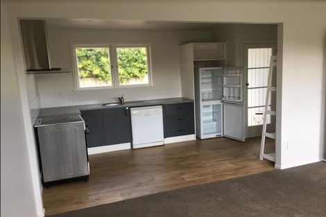 Photo of property in 2/3a Huapai Street, Onehunga, Auckland, 1061