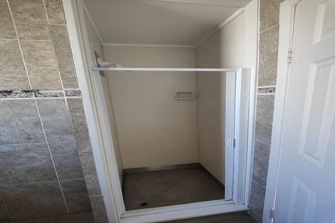 Photo of property in 33 Cherry Road, Bucklands Beach, Auckland, 2014