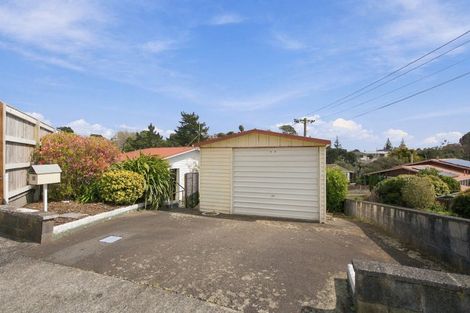Photo of property in 28 Annandale Street, Lynmouth, New Plymouth, 4310