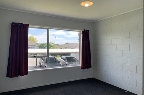 Photo of property in 9 Alston Avenue, Kelston, Auckland, 0602