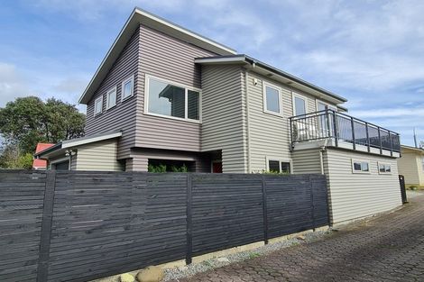 Photo of property in 4 Acheron Road, Paremata, Porirua, 5026