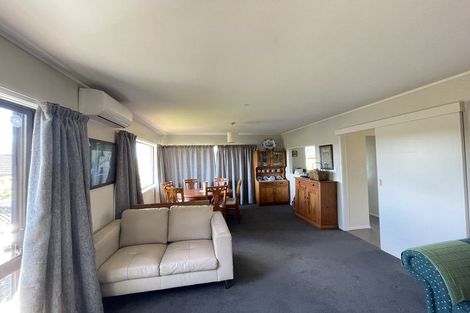 Photo of property in 2/21 Drake Street, Howick, Auckland, 2014
