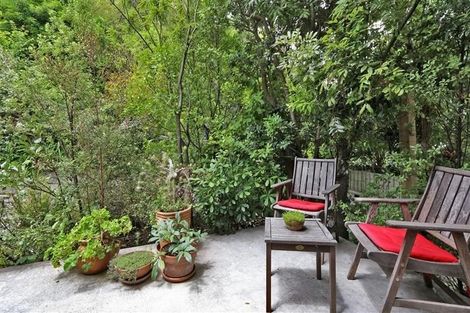 Photo of property in 8 Priestley Road, Bluff Hill, Napier, 4110