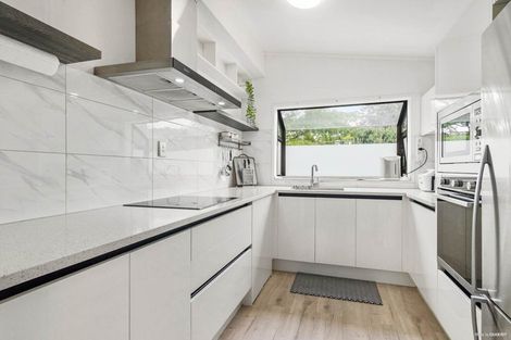 Photo of property in 75 Powrie Street, Glenfield, Auckland, 0629