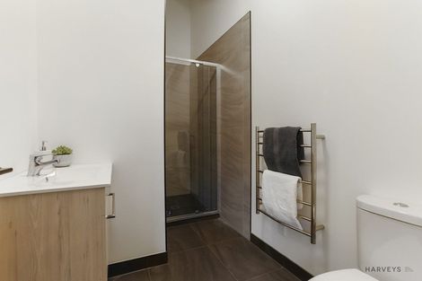 Photo of property in 11 Woontons Lane, Titirangi, Auckland, 0604