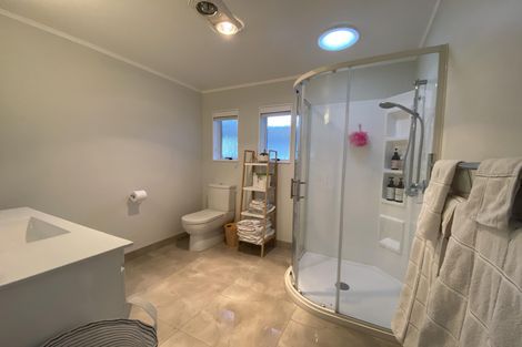 Photo of property in 21 Parkes Avenue, Saint Johns Hill, Whanganui, 4501