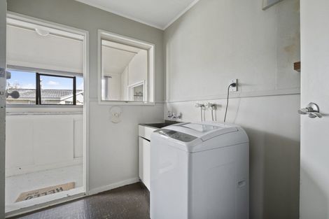 Photo of property in 52 Ashworth Street, Alexandra, 9320