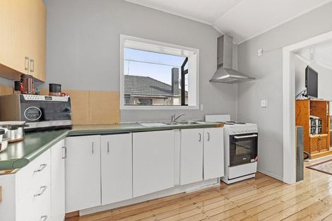 Photo of property in 31 Atkinson Avenue, Papatoetoe, Auckland, 2025