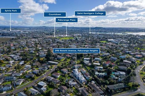 Photo of property in 29d Rotoiti Avenue, Pakuranga Heights, Auckland, 2010