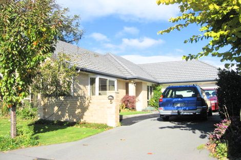 Photo of property in 5 Acorn Close, Waltham, Christchurch, 8023