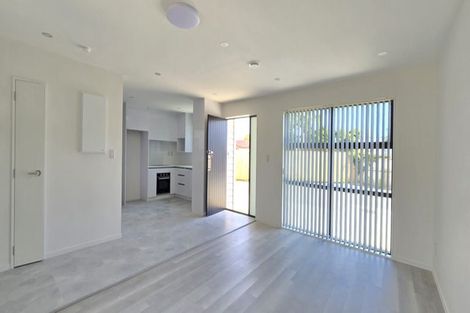 Photo of property in 8b Nield Road, Manurewa, Auckland, 2102