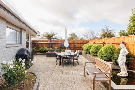 Photo of property in 7 Dunallen Avenue, Marton, 4710