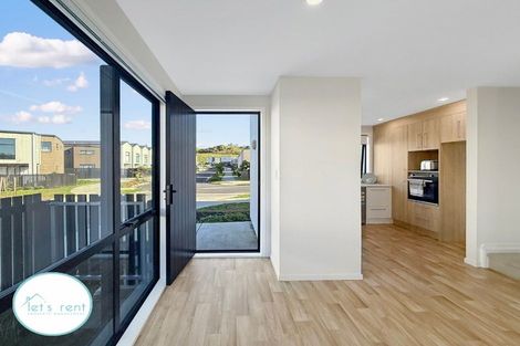 Photo of property in 2 Tima Lane, Mangere Bridge, Auckland, 2022