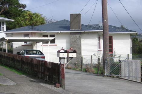 Photo of property in 5 Beazley Avenue, Paparangi, Wellington, 6037